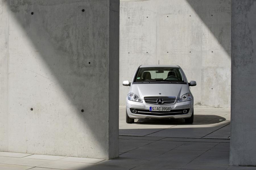  Mercedes-Benz A-Class 5-Door 2009 года  (фото 40 из 114)